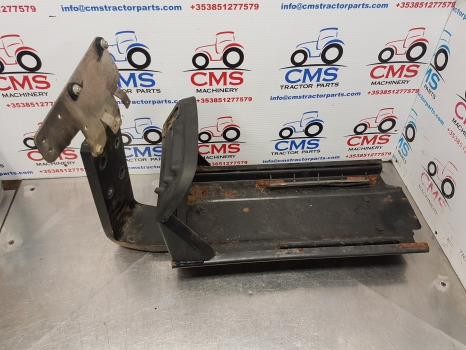 New Holland T5.95, T5, Case Battery Tray, Support 84535790, 84535783, 84536561 - מצבר עבור מכונה חקלאית: תמונה 2 New Holland T5.95, T5, Case Battery Tray, Support 84535790, 84535783, 84536561 - מצבר עבור מכונה חקלאית: תמונה 2