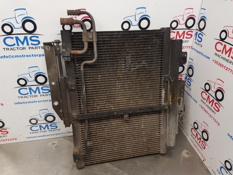 New Holland T6.180 Air Conditioning Condenser Radiator 84485540, 47981847 - מעבה עבור טרקטור חקלאי: תמונה 2 New Holland T6.180 Air Conditioning Condenser Radiator 84485540, 47981847 - מעבה עבור טרקטור חקלאי: תמונה 2