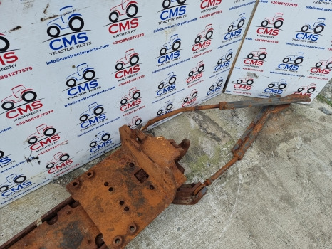 New Holland T6 Case Maxxum, Mxu, T6000, Tsa Pick Up Hitch For Parts 87482831 - מסגרת/ שלדה: תמונה 4 New Holland T6 Case Maxxum, Mxu, T6000, Tsa Pick Up Hitch For Parts 87482831 - מסגרת/ שלדה: תמונה 4