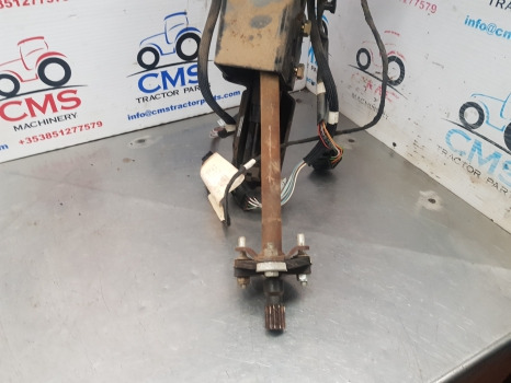 New Holland T7040, T7000, T6000 Steering Column 87568239, 87330391 - היגוי: תמונה 4 New Holland T7040, T7000, T6000 Steering Column 87568239, 87330391 - היגוי: תמונה 4