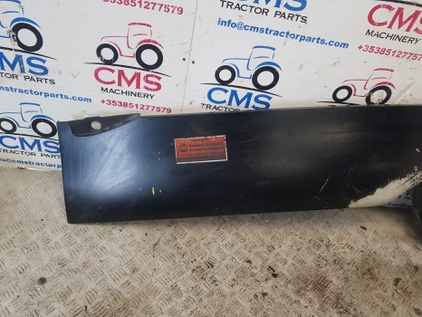 New Holland T7040, T7000, T7, T7.250 Engine Side Panel Rhs 87484884 - גוף וחלק חיצוני: תמונה 3 New Holland T7040, T7000, T7, T7.250 Engine Side Panel Rhs 87484884 - גוף וחלק חיצוני: תמונה 3