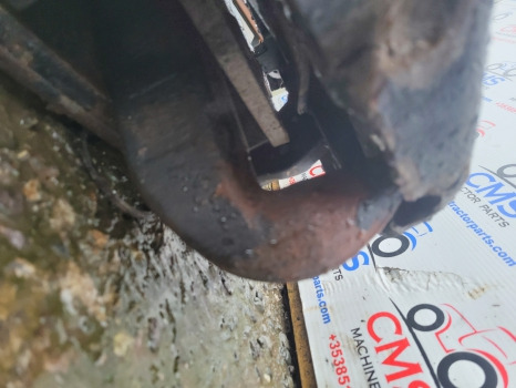 New Holland Tn 60 Da, Tn75s, Tn75sa, Tn55d, Tn60a Deluxe Pick Up Hitch 82018194 - מסגרת/ שלדה: תמונה 3 New Holland Tn 60 Da, Tn75s, Tn75sa, Tn55d, Tn60a Deluxe Pick Up Hitch 82018194 - מסגרת/ שלדה: תמונה 3