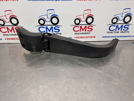 New Holland Ts115a, Tsa Series, Mirror Arm Lhs 82032644 - מראה פנימית עבור מכונה חקלאית: תמונה 2 New Holland Ts115a, Tsa Series, Mirror Arm Lhs 82032644 - מראה פנימית עבור מכונה חקלאית: תמונה 2