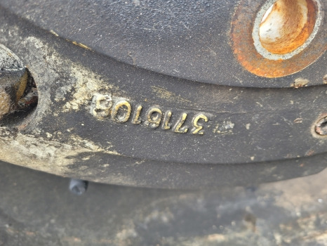 Valtra S374 Massey Ferguson 7480, 7485 Rear Wheel Rim 23x42 Pair 4293368m95 - חישוק עבור טרקטור חקלאי: תמונה 2 Valtra S374 Massey Ferguson 7480, 7485 Rear Wheel Rim 23x42 Pair 4293368m95 - חישוק עבור טרקטור חקלאי: תמונה 2