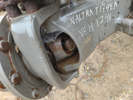 Valtra T174ea Front axle hub rhs complete - סרן קדמי עבור מכונה חקלאית: תמונה 3 Valtra T174ea Front axle hub rhs complete - סרן קדמי עבור מכונה חקלאית: תמונה 3