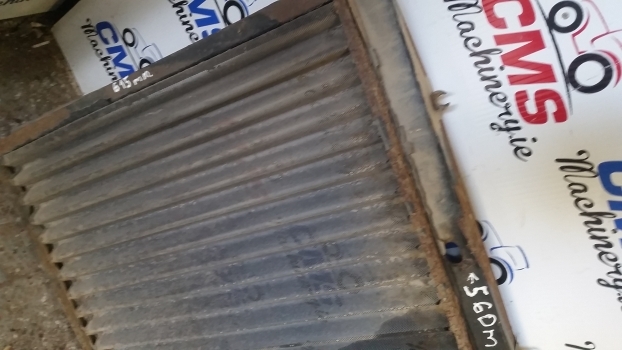 Zetor Radiator Grille - גריל עבור טרקטור חקלאי: תמונה 2 Zetor Radiator Grille - גריל עבור טרקטור חקלאי: תמונה 2