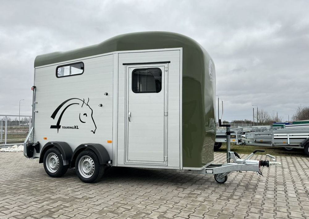 Cheval Liberte Touring Country XL przyczepa na dwa konie | duża siodlarnia | drzwi boczne | rampa przednia | 387×179 cm | ALUMINIOWA | Debon | dostawa | mocna i solidna | - קרון נגרר לסוסים: תמונה 4 Cheval Liberte Touring Country XL przyczepa na dwa konie | duża siodlarnia | drzwi boczne | rampa przednia | 387×179 cm | ALUMINIOWA | Debon | dostawa | mocna i solidna | - קרון נגרר לסוסים: תמונה 4
