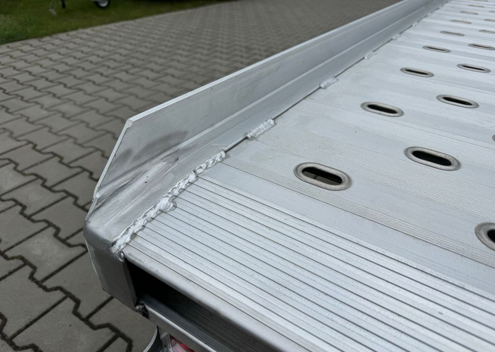 חָדָשׁ קרון נגרר בהובלה אוטומטית GROMEX Gromex laweta aluminiowa | 850x210cm | DMC 3500kg | platforma na 2 auta | 3 osie AL-KO | OŚWIETLENIE LED: תמונה 19