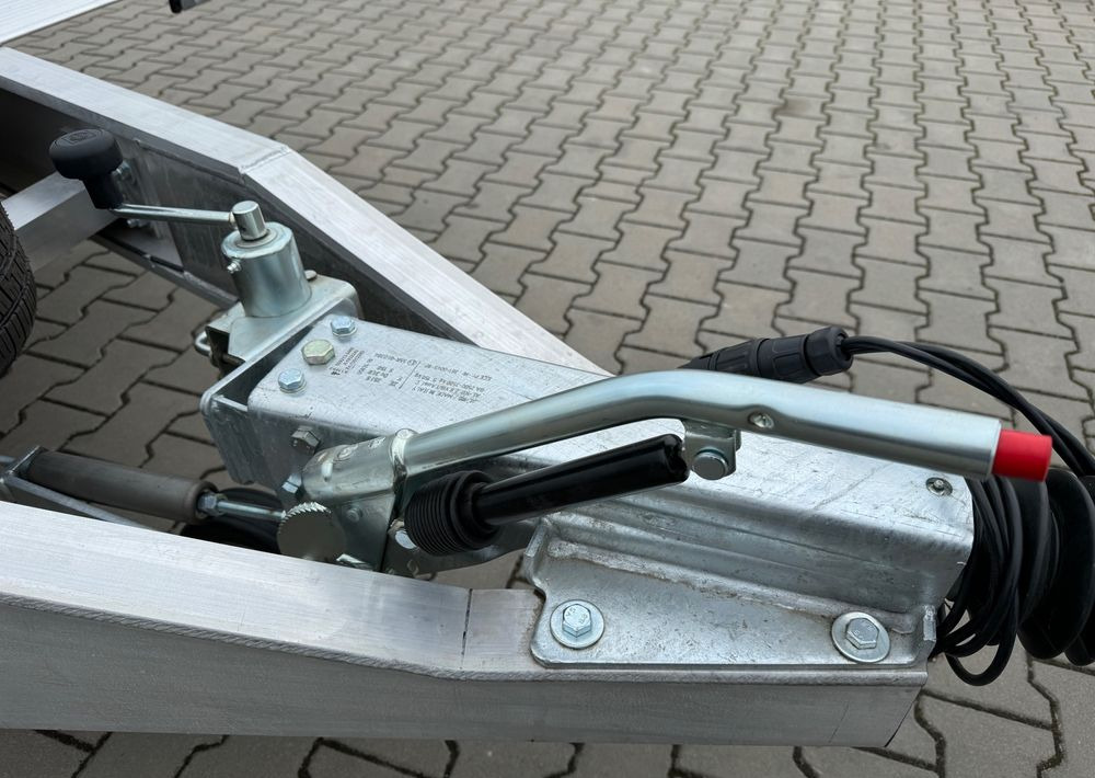 חָדָשׁ קרון נגרר בהובלה אוטומטית GROMEX Gromex laweta aluminiowa | 850x210cm | DMC 3500kg | platforma na 2 auta | 3 osie AL-KO | OŚWIETLENIE LED: תמונה 7