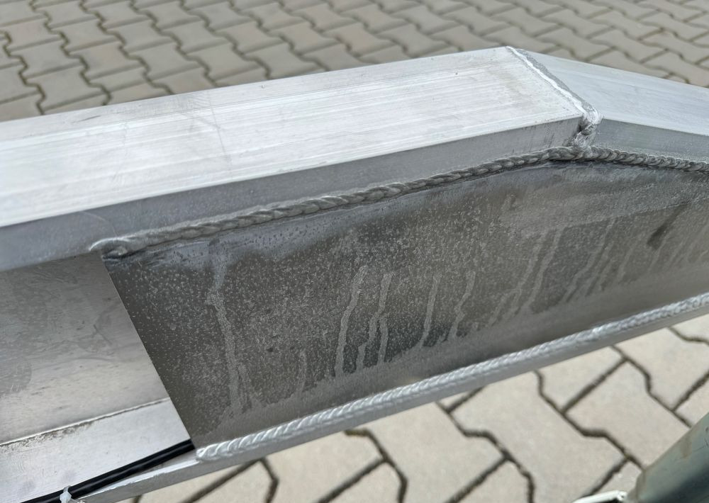 חָדָשׁ קרון נגרר בהובלה אוטומטית GROMEX Gromex laweta aluminiowa | 850x210cm | DMC 3500kg | platforma na 2 auta | 3 osie AL-KO | OŚWIETLENIE LED: תמונה 10