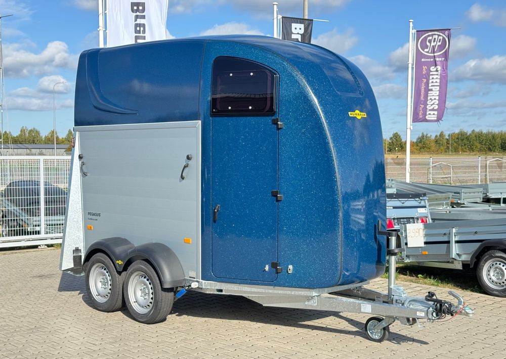 HUMBAUR Pegasus 2400 | siodlarnia, DMC 2400kg, przyczepa do przewozu 2 koni - קרון נגרר לסוסים: תמונה 1 HUMBAUR Pegasus 2400 | siodlarnia, DMC 2400kg, przyczepa do przewozu 2 koni - קרון נגרר לסוסים: תמונה 1