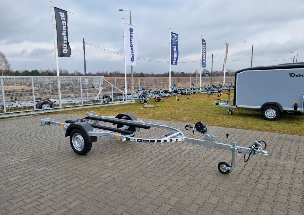 Lorries PP75-4816 - נגרר לסירה: תמונה 1 Lorries PP75-4816 - נגרר לסירה: תמונה 1