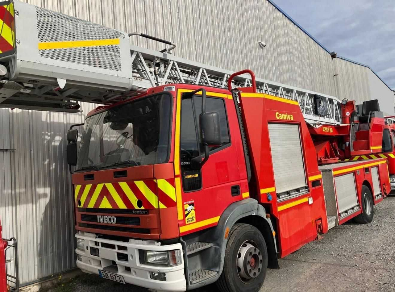 Drabina strażacka 30 m , IVECO Eurocargo Tector 130E24, Camiva EPAS 30 - משאית אש: תמונה 1 Drabina strażacka 30 m , IVECO Eurocargo Tector 130E24, Camiva EPAS 30 - משאית אש: תמונה 1