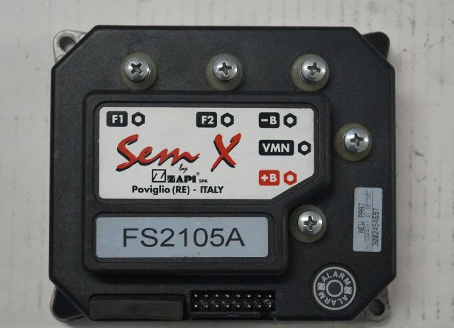 Atlet 3002454697 | Stuur regeling Steering controller Zapi Sem X FS2105A - ECU עבור ציוד לטיפול בחומרים: תמונה 1 Atlet 3002454697 | Stuur regeling Steering controller Zapi Sem X FS2105A - ECU עבור ציוד לטיפול בחומרים: תמונה 1