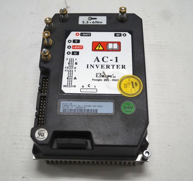 Atlet 302203131 | Rij regeling driving controller FZ 2007 ATLET AC-I 24/250 Can - ECU עבור ציוד לטיפול בחומרים: תמונה 1 Atlet 302203131 | Rij regeling driving controller FZ 2007 ATLET AC-I 24/250 Can - ECU עבור ציוד לטיפול בחומרים: תמונה 1