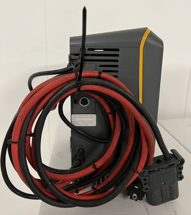 Hawker CC210X | Life Tech 24V49A sn. PBA106082 160A Rema battery connector Life Tech 24V49A sn. PBA106082 160A Rema battery connector - מצבר עבור ציוד לטיפול בחומרים: תמונה 3 Hawker CC210X | Life Tech 24V49A sn. PBA106082 160A Rema battery connector Life Tech 24V49A sn. PBA106082 160A Rema battery connector - מצבר עבור ציוד לטיפול בחומרים: תמונה 3