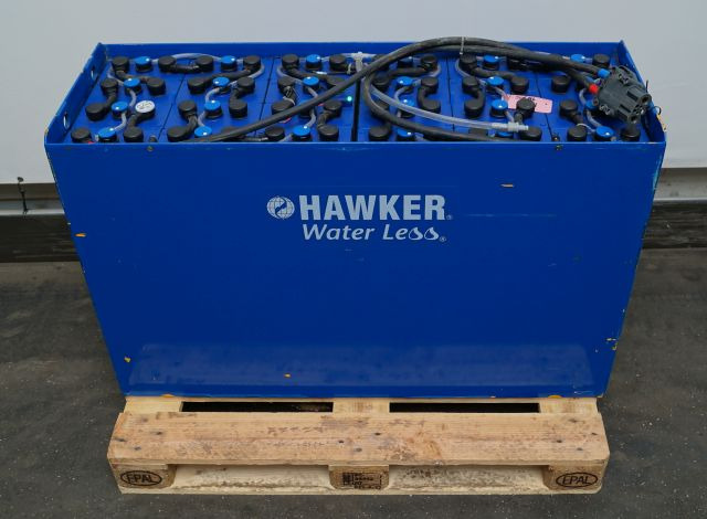 Hawker unknown | Battery 48V775Ah 48 5 PZMM775 Year 2023 weight 1132 kg sn. 8087 - מצבר עבור ציוד לטיפול בחומרים: תמונה 1 Hawker unknown | Battery 48V775Ah 48 5 PZMM775 Year 2023 weight 1132 kg sn. 8087 - מצבר עבור ציוד לטיפול בחומרים: תמונה 1