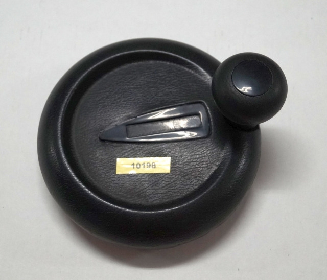 Jungheinrich 50263124 | Stuur Steering wheel ETV from year 2003 till 2011 Stuur Steering wheel ETV from year 2003 till 2011 - תא ופנים הרכב עבור ציוד לטיפול בחומרים: תמונה 1 Jungheinrich 50263124 | Stuur Steering wheel ETV from year 2003 till 2011 Stuur Steering wheel ETV from year 2003 till 2011 - תא ופנים הרכב עבור ציוד לטיפול בחומרים: תמונה 1