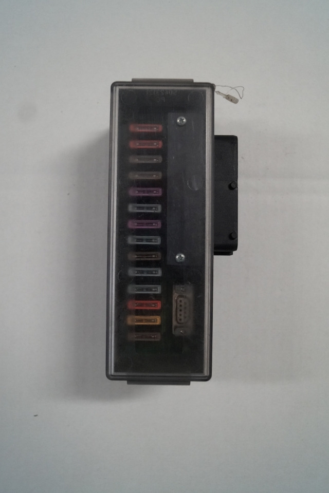Jungheinrich 50423117 | Fuse holder for ETV from 2003 till 2011 Fuse holder for ETV from 2003 till 2011 - נתיך עבור ציוד לטיפול בחומרים: תמונה 1 Jungheinrich 50423117 | Fuse holder for ETV from 2003 till 2011 Fuse holder for ETV from 2003 till 2011 - נתיך עבור ציוד לטיפול בחומרים: תמונה 1