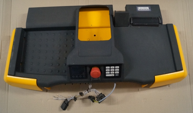 Jungheinrich 51343941 | Battery cover complete with cover 51302942 , display KD - תא ופנים הרכב עבור ציוד לטיפול בחומרים: תמונה 1 Jungheinrich 51343941 | Battery cover complete with cover 51302942 , display KD - תא ופנים הרכב עבור ציוד לטיפול בחומרים: תמונה 1