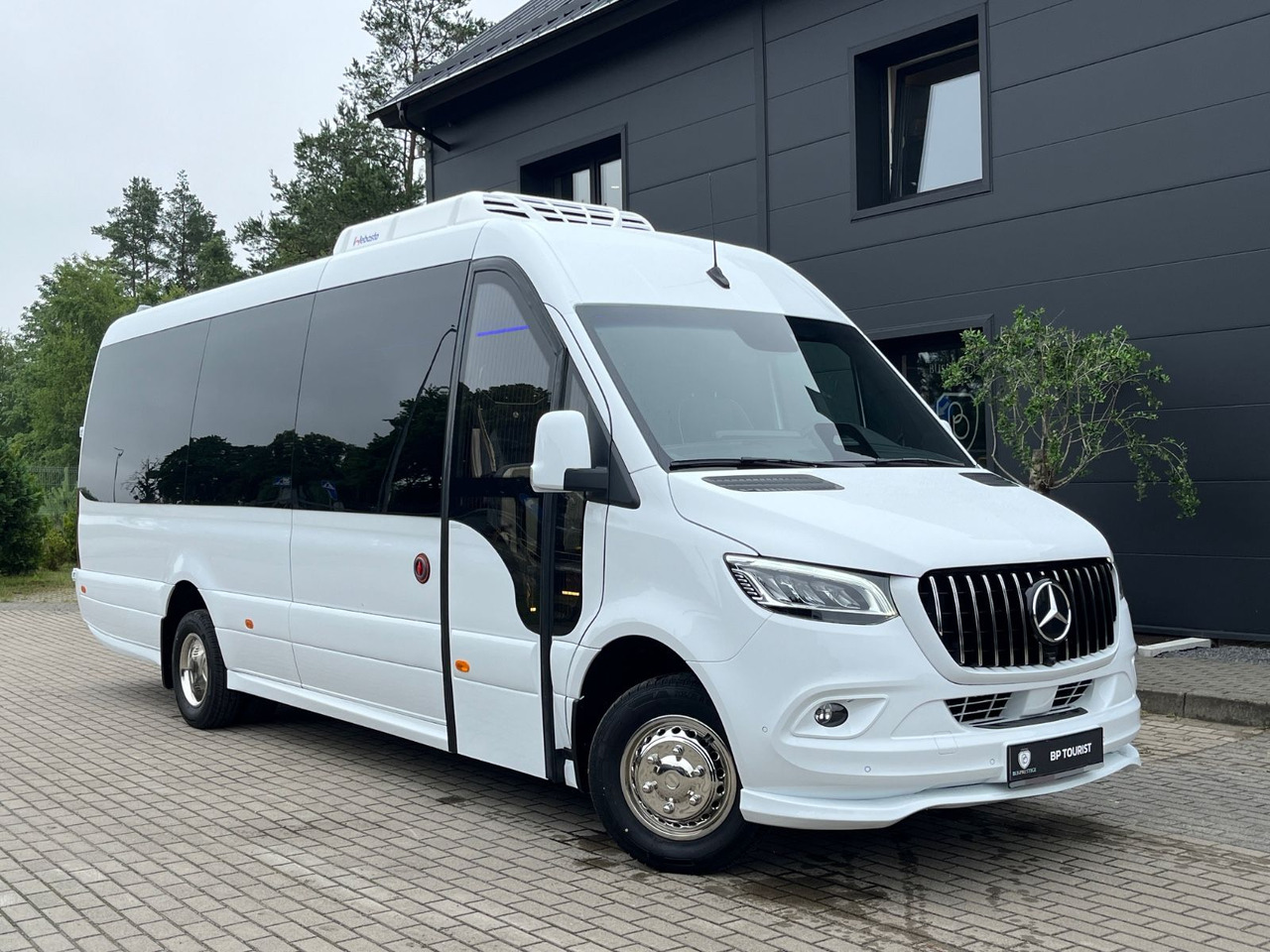 Mercedes-Benz Sprinter 519 TOURIST XL / 21 to 24 Seats / NEW! - מיניבוס, כלי רכב מסחרי לנוסעים: תמונה 1 Mercedes-Benz Sprinter 519 TOURIST XL / 21 to 24 Seats / NEW! - מיניבוס, כלי רכב מסחרי לנוסעים: תמונה 1