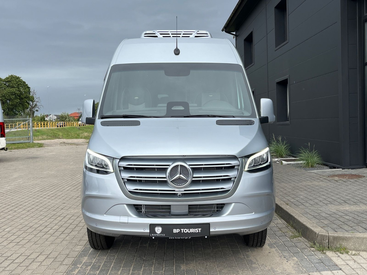 Mercedes-Benz Sprinter 519 TRANSFER XL / 22+1+1 / ON STOCK!!! Mercedes-Benz Sprinter 519 TOURIST XL/ 21-24 Seats/ IN STOCK! - מיניבוס, כלי רכב מסחרי לנוסעים: תמונה 2 Mercedes-Benz Sprinter 519 TRANSFER XL / 22+1+1 / ON STOCK!!! Mercedes-Benz Sprinter 519 TOURIST XL/ 21-24 Seats/ IN STOCK! - מיניבוס, כלי רכב מסחרי לנוסעים: תמונה 2