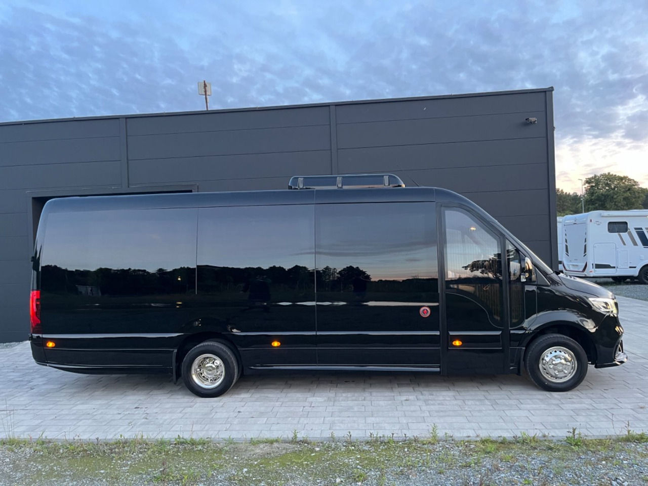 Mercedes-Benz Sprinter 519 XL /19+1+1/Luxury Bus /Coming Soon! Mercedes-Benz Sprinter 519 XL /19+1+1/Luxury /Panorama Windows - מיניבוס, כלי רכב מסחרי לנוסעים: תמונה 3 Mercedes-Benz Sprinter 519 XL /19+1+1/Luxury Bus /Coming Soon! Mercedes-Benz Sprinter 519 XL /19+1+1/Luxury /Panorama Windows - מיניבוס, כלי רכב מסחרי לנוסעים: תמונה 3