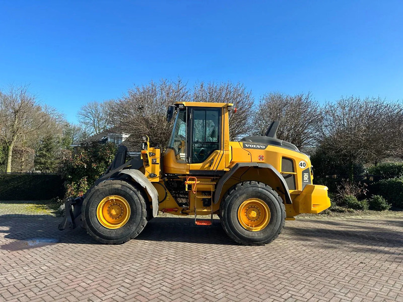 Volvo L90 H - מעמיס גלגלים: תמונה 1 Volvo L90 H - מעמיס גלגלים: תמונה 1