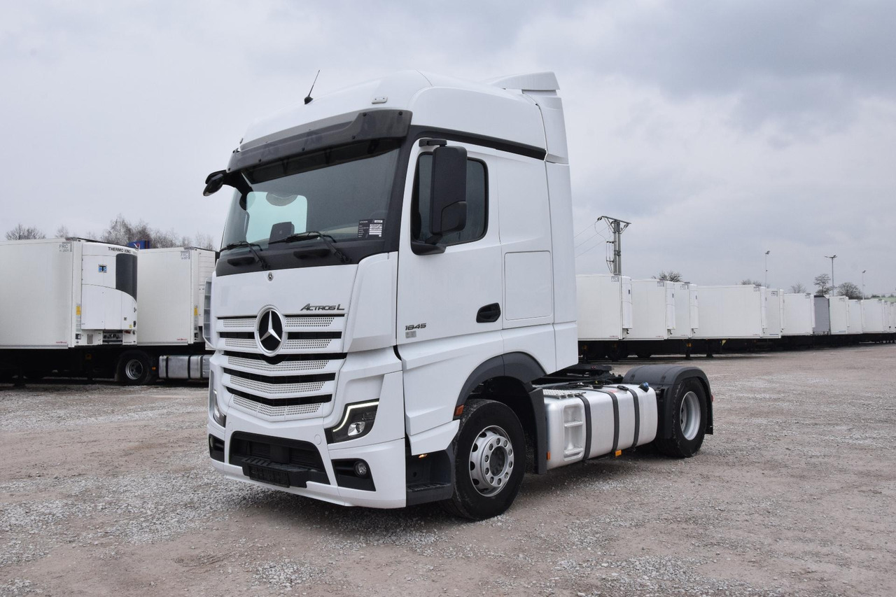 Mercedes-Benz Actros 5 1845 BigSpace - יחידת טרקטור: תמונה 1 Mercedes-Benz Actros 5 1845 BigSpace - יחידת טרקטור: תמונה 1