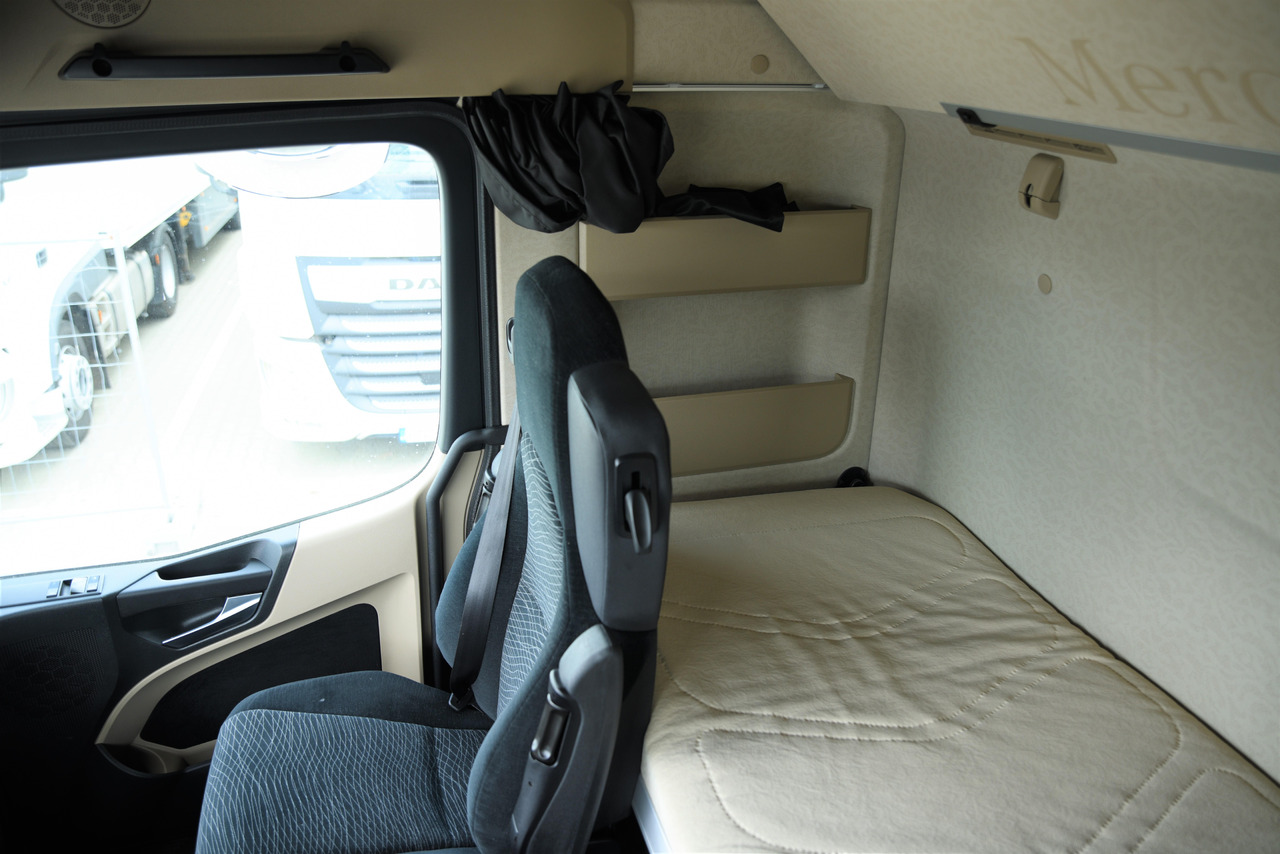 יחידת טרקטור Mercedes-Benz Actros 5 1845 BigSpace: תמונה 16