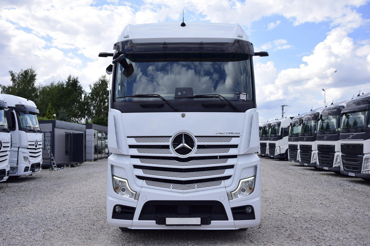 Mercedes-Benz Actros 5 1845 BigSpace - יחידת טרקטור: תמונה 2 Mercedes-Benz Actros 5 1845 BigSpace - יחידת טרקטור: תמונה 2