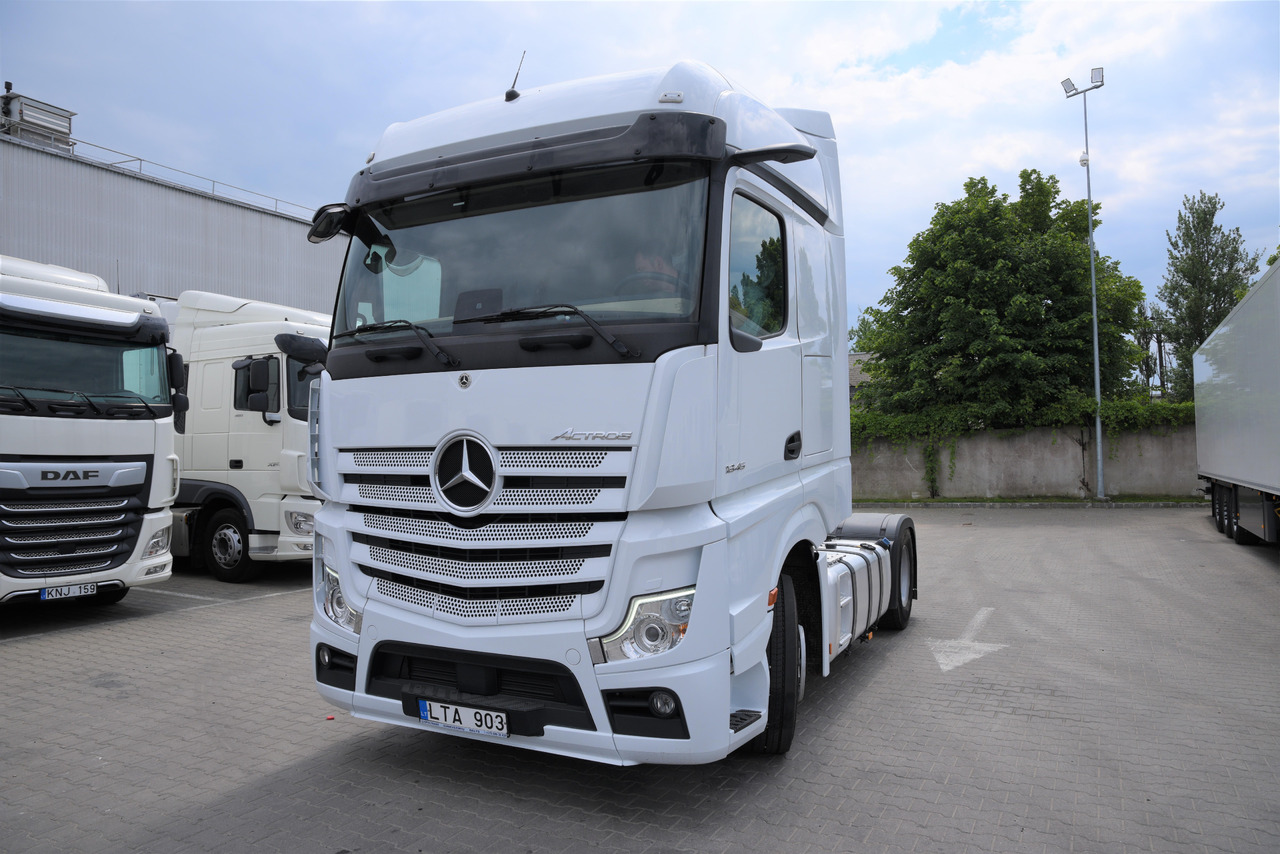 Mercedes-Benz Actros 5 1845 BigSpace - יחידת טרקטור: תמונה 1 Mercedes-Benz Actros 5 1845 BigSpace - יחידת טרקטור: תמונה 1