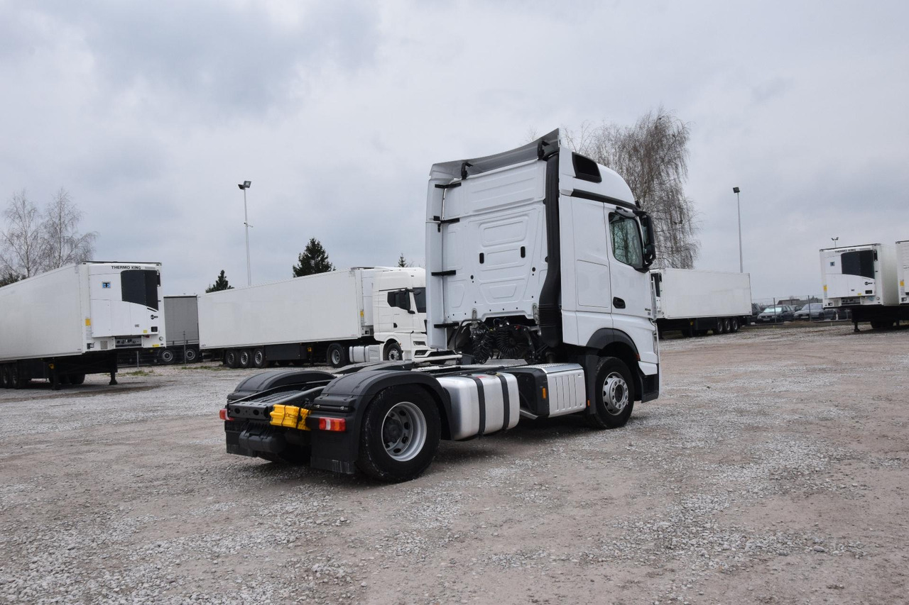 Mercedes-Benz Actros 5 1845 BigSpace - יחידת טרקטור: תמונה 4 Mercedes-Benz Actros 5 1845 BigSpace - יחידת טרקטור: תמונה 4