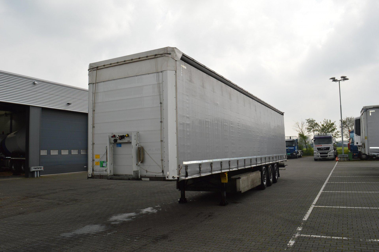 Schmitz Cargobull SCS24/L Lifting Axle - סמיטריילר עם וילונות צד: תמונה 1 Schmitz Cargobull SCS24/L Lifting Axle - סמיטריילר עם וילונות צד: תמונה 1