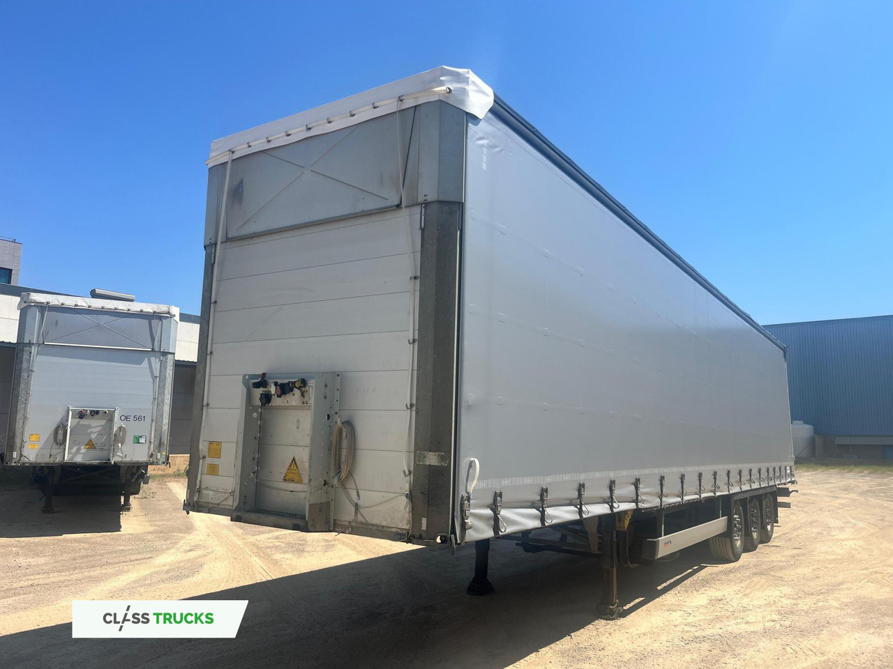 Schmitz Cargobull SCS24/L Varios - סמיטריילר עם וילונות צד: תמונה 1 Schmitz Cargobull SCS24/L Varios - סמיטריילר עם וילונות צד: תמונה 1