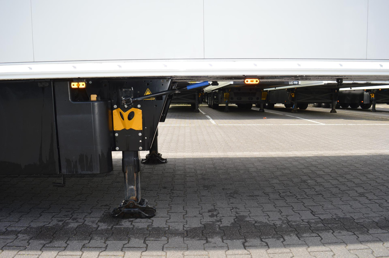 סמיטריילר עם קירור Schmitz Cargobull SKO FP 45 Carrier Vector 1550: תמונה 15
