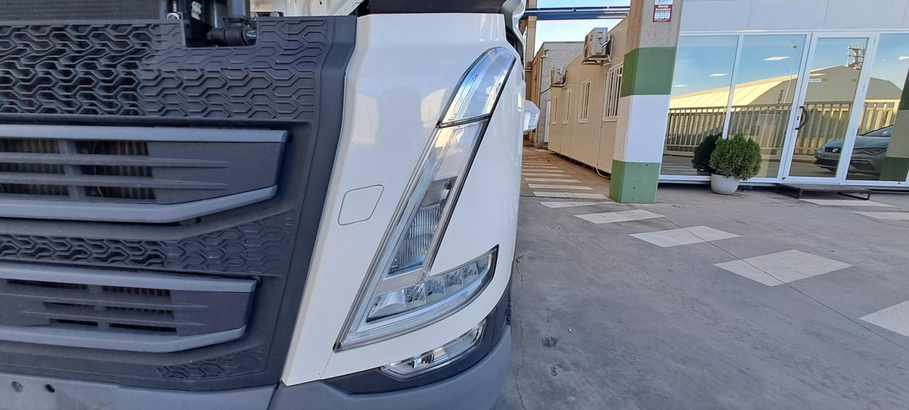 יחידת טרקטור Volvo FH 460 Globetrotter XL Retarder: תמונה 9