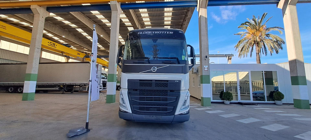 Volvo FH 460 Globetrotter XL Retarder - יחידת טרקטור: תמונה 2 Volvo FH 460 Globetrotter XL Retarder - יחידת טרקטור: תמונה 2