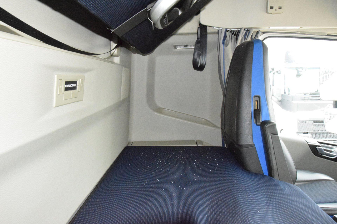 יחידת טרקטור Volvo FH 460 Globetrotter XL Varios i-Save: תמונה 12