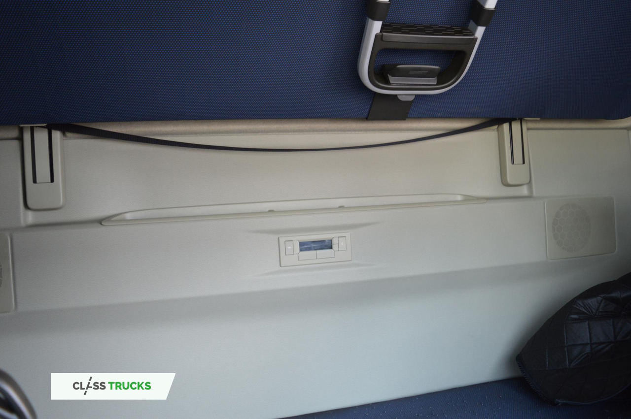 הַחכָּרָה Volvo FH 460 Globetrotter XL i-Save Side Skirts Volvo FH 460 Globetrotter XL i-Save Side Skirts: תמונה 15