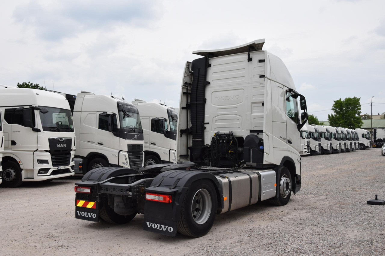 Volvo FH 460 Globetrotter XL i-Save - יחידת טרקטור: תמונה 4 Volvo FH 460 Globetrotter XL i-Save - יחידת טרקטור: תמונה 4