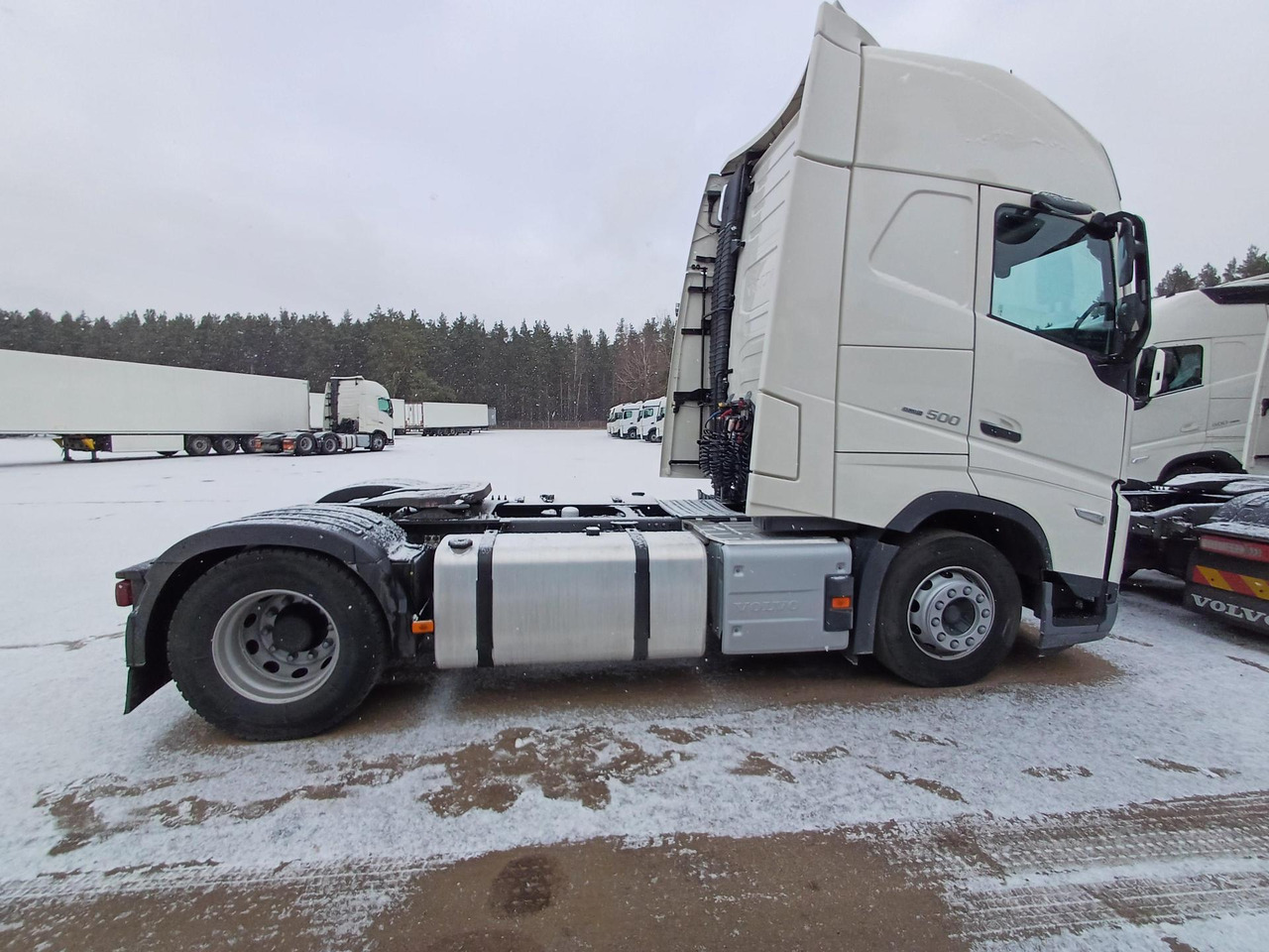 Volvo FH 500 Globetrotter XL - יחידת טרקטור: תמונה 1 Volvo FH 500 Globetrotter XL - יחידת טרקטור: תמונה 1