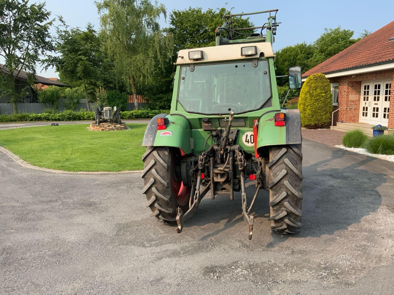 Fendt 275S - טרקטור חקלאי: תמונה 2 Fendt 275S - טרקטור חקלאי: תמונה 2