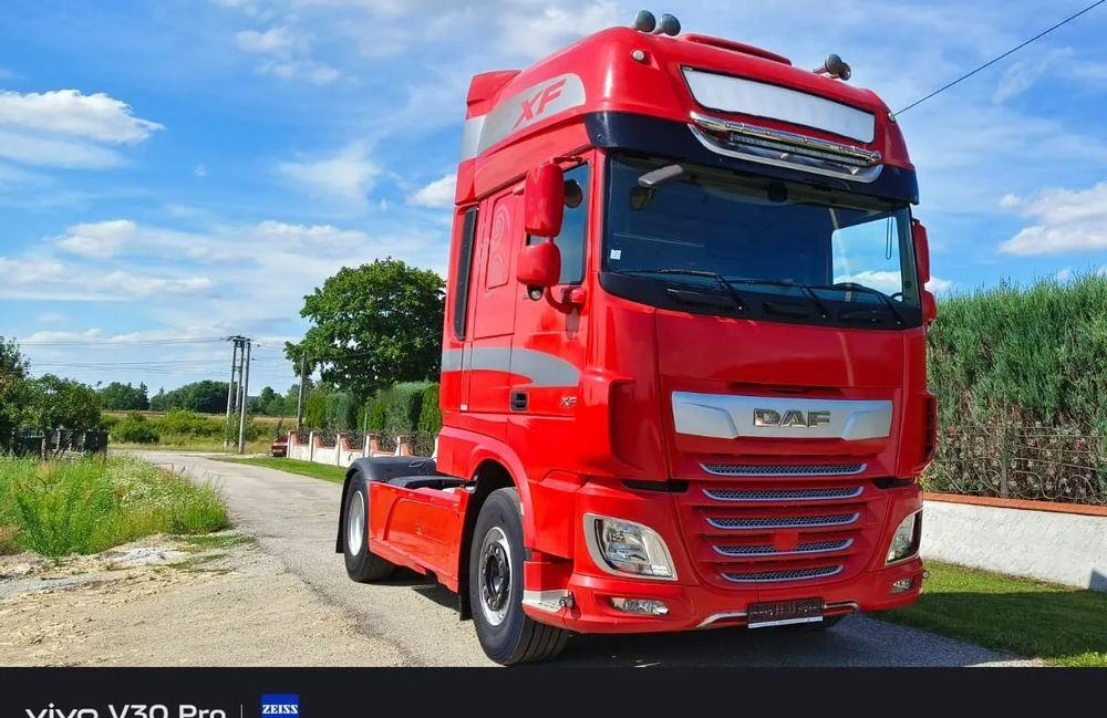 DAF XF 106 Super Space Cab | RETARDER | KLIMATYZACJA | Euro 6 | 2018 | 530 000 km - יחידת טרקטור: תמונה 1 DAF XF 106 Super Space Cab | RETARDER | KLIMATYZACJA | Euro 6 | 2018 | 530 000 km - יחידת טרקטור: תמונה 1