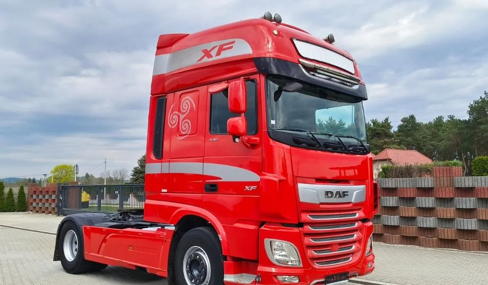 DAF XF 530 Super Space Cab | RETARDER | KLIMATYZACJA | EURO 6 | 2018 | 530 000 km - יחידת טרקטור: תמונה 5 DAF XF 530 Super Space Cab | RETARDER | KLIMATYZACJA | EURO 6 | 2018 | 530 000 km - יחידת טרקטור: תמונה 5