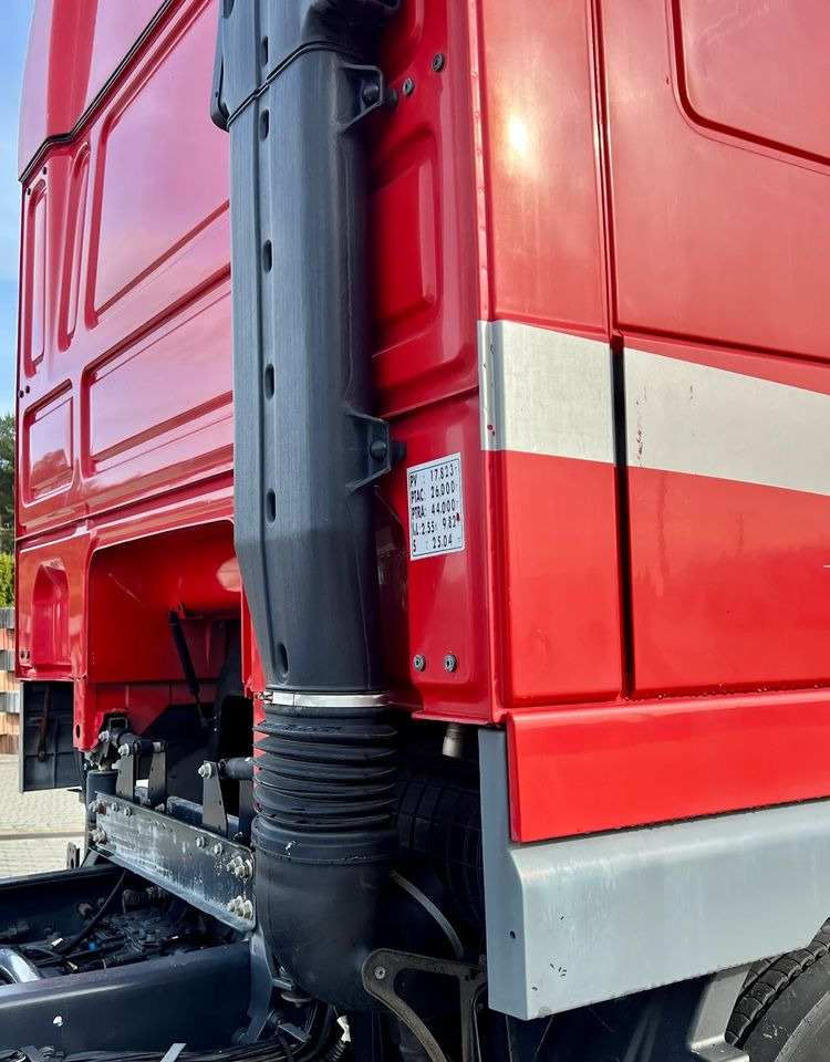 DAF XF105.510 | 6x2 | Pod zabudowę |Os podnoszona i skrętna | Retarder | Webasto | Klimatyzacja - משאית עם שלדת תא: תמונה 5 DAF XF105.510 | 6x2 | Pod zabudowę |Os podnoszona i skrętna | Retarder | Webasto | Klimatyzacja - משאית עם שלדת תא: תמונה 5