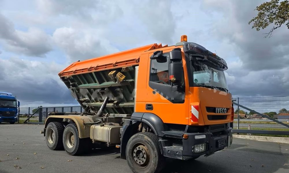 Iveco Trakker AD 360 – Trójstronny Wywrotka Meiller – 6x4 – Euro 5 - 279.067 km - מזהיר: תמונה 2 Iveco Trakker AD 360 – Trójstronny Wywrotka Meiller – 6x4 – Euro 5 - 279.067 km - מזהיר: תמונה 2