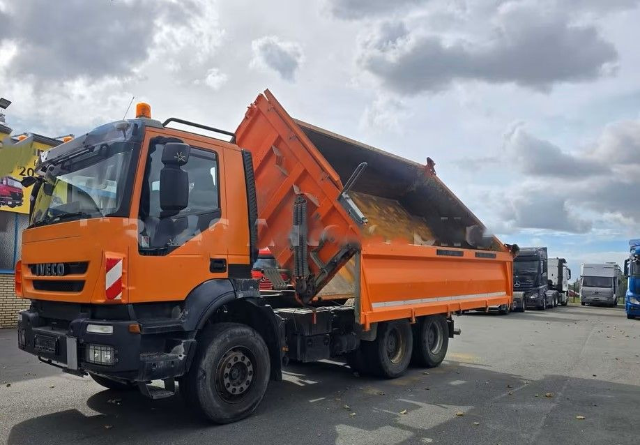Iveco Trakker AD 360 – Trójstronny Wywrotka Meiller – 6x4 – Euro 5 - 279.067 km - מזהיר: תמונה 3 Iveco Trakker AD 360 – Trójstronny Wywrotka Meiller – 6x4 – Euro 5 - 279.067 km - מזהיר: תמונה 3