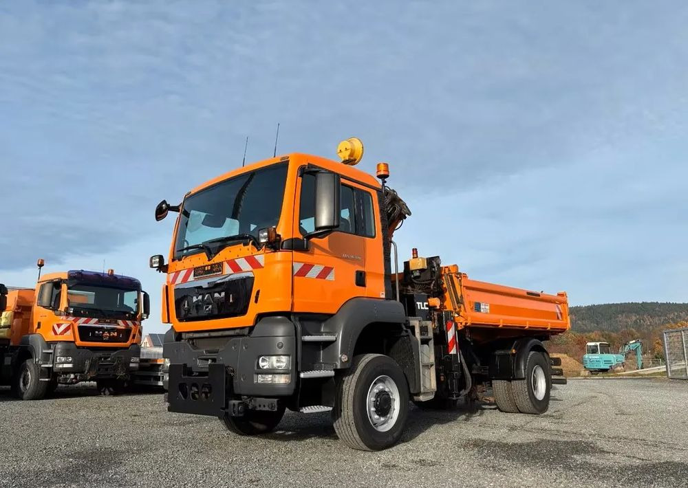 MAN TGS 18.320/ 4x4 / Euro4 /Wywrotka trójstronna Meiller +Kran Atlas TLC 82.2 +sterowanie radiowe – Przystosowany do pracy zimą — odśnieżanie, posypywanie, pług - מזהיר: תמונה 5 MAN TGS 18.320/ 4x4 / Euro4 /Wywrotka trójstronna Meiller +Kran Atlas TLC 82.2 +sterowanie radiowe – Przystosowany do pracy zimą — odśnieżanie, posypywanie, pług - מזהיר: תמונה 5