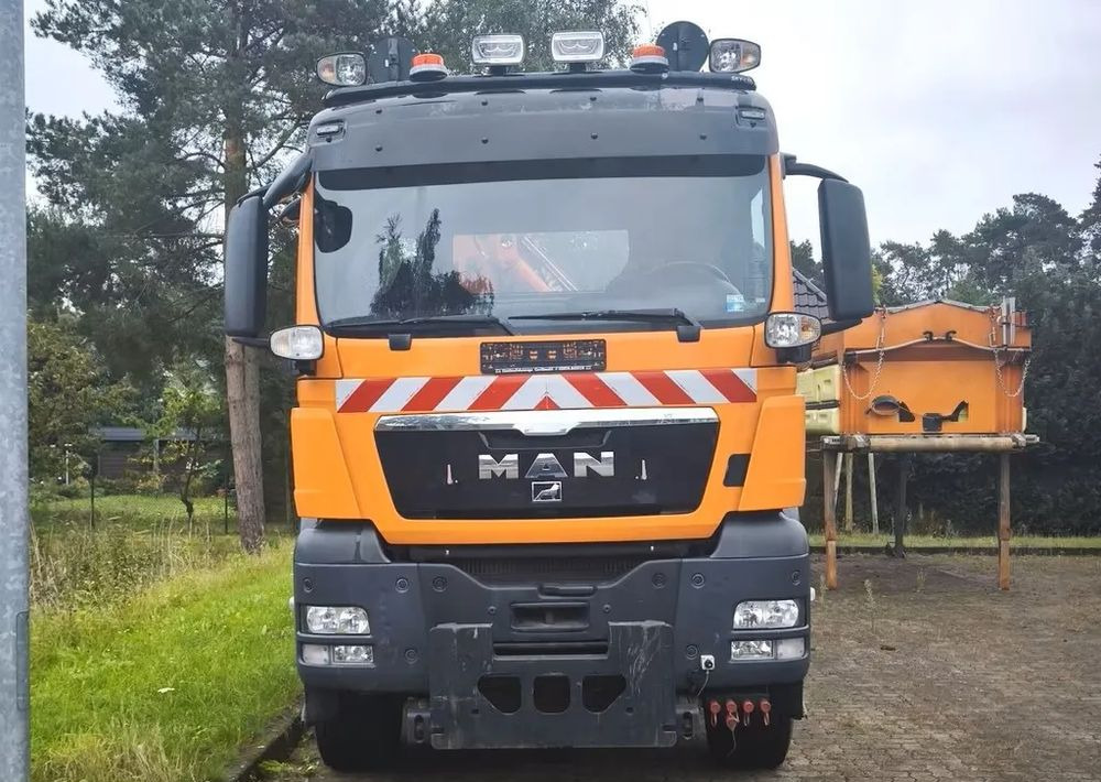 MAN TGS (2012) 18.320 4x4 – Wywrotka trójstronna + Kran Atlas | Komunalny | Euro 5 - מזהיר: תמונה 3 MAN TGS (2012) 18.320 4x4 – Wywrotka trójstronna + Kran Atlas | Komunalny | Euro 5 - מזהיר: תמונה 3